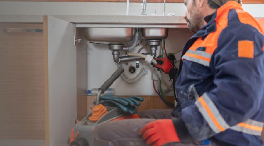 Professional tankless water heater installation services in Merrill, MI